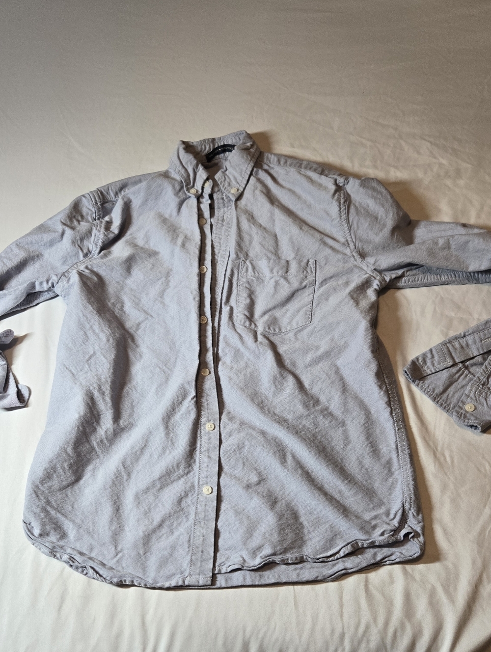 Brandy Melville Chambray Button Down Shirt Size Small (Unmarked) Pit-Pit Of 19in